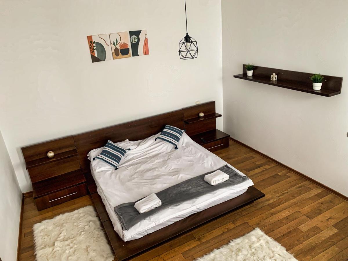 شقة Londof Housing City Center براشوف المظهر الخارجي الصورة